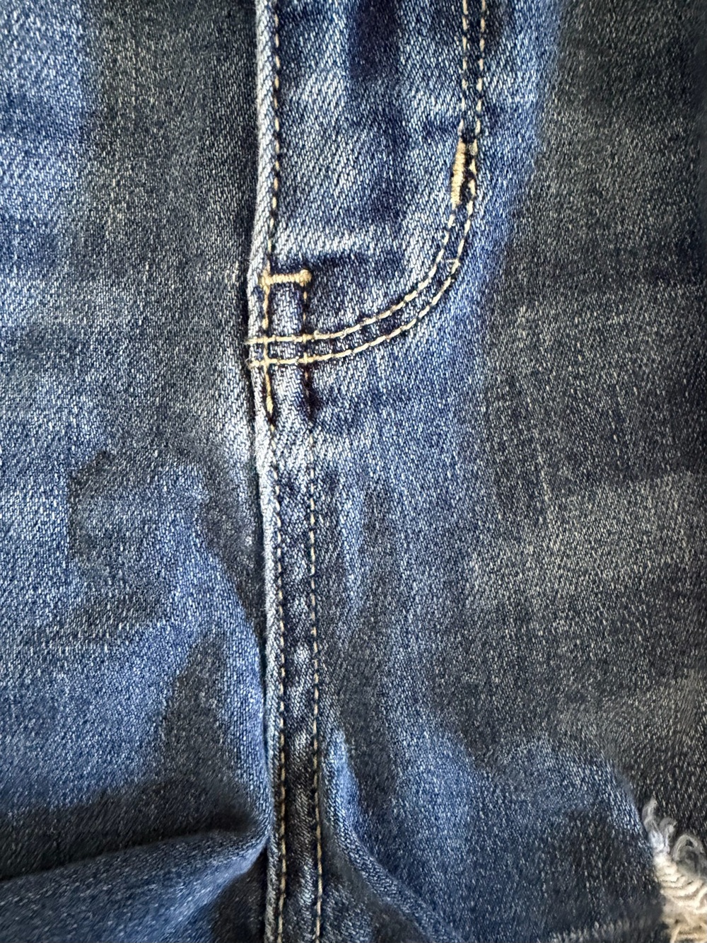 Judy Blue Size 1X High Rise Destroyed Bermuda Blue Jean Short Stretch •flaw - Picture 12 of 13